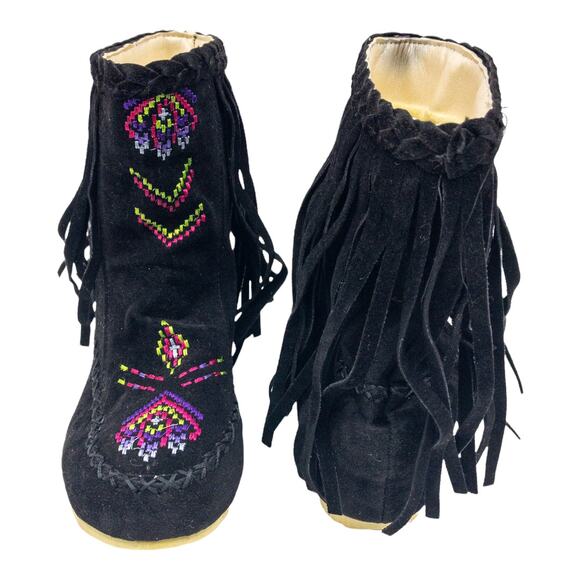 BUTITI Black Embroidered Southwestern Fuzzy-Lined Fringed Boho Ankle Boots 8 - Picture 6 of 12